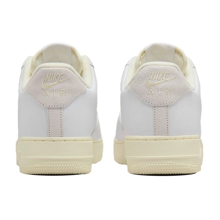 Nike Air Force 1 07 LX Pale Vanilla Scarpe da Ginnastica da Uomo Bianco Latte di Cocco DC8894-100