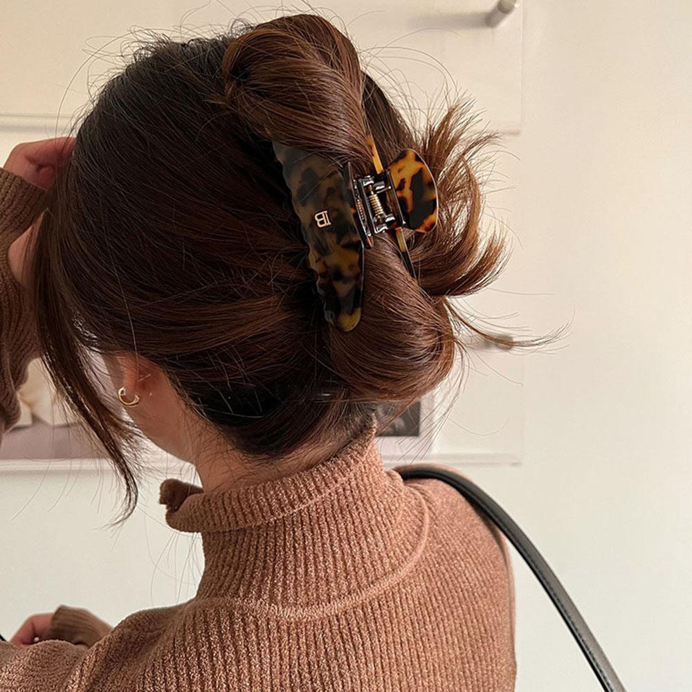 Korean New Retro Metal Letter B Hair Clip Claw Fashion Geometry Arc-Acetic Acid Shark Clip Hair Accessories For Woman Girls