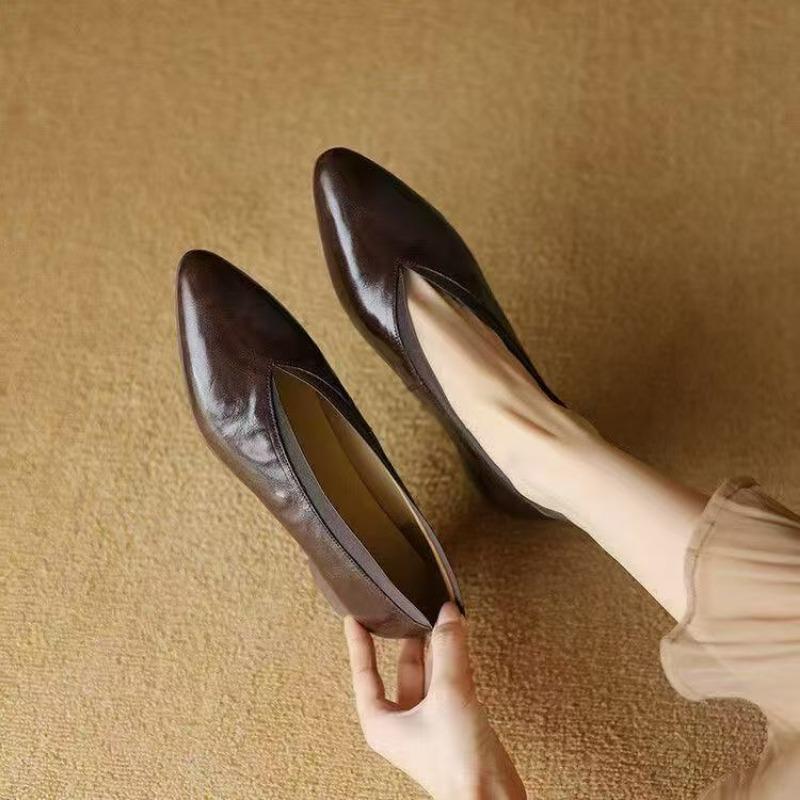 

One pedal medium and low temperament retro pointed elastic mouth spring new real soft leather women 35 коричневый