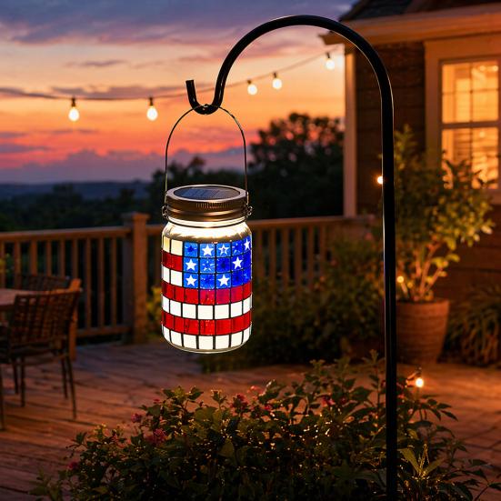 1/2Pcs Solar Garden Light, Outdoor Waterproof Solar-Powered Hanging Lantern with American Flag Design for Independence Day Holiday Decoration