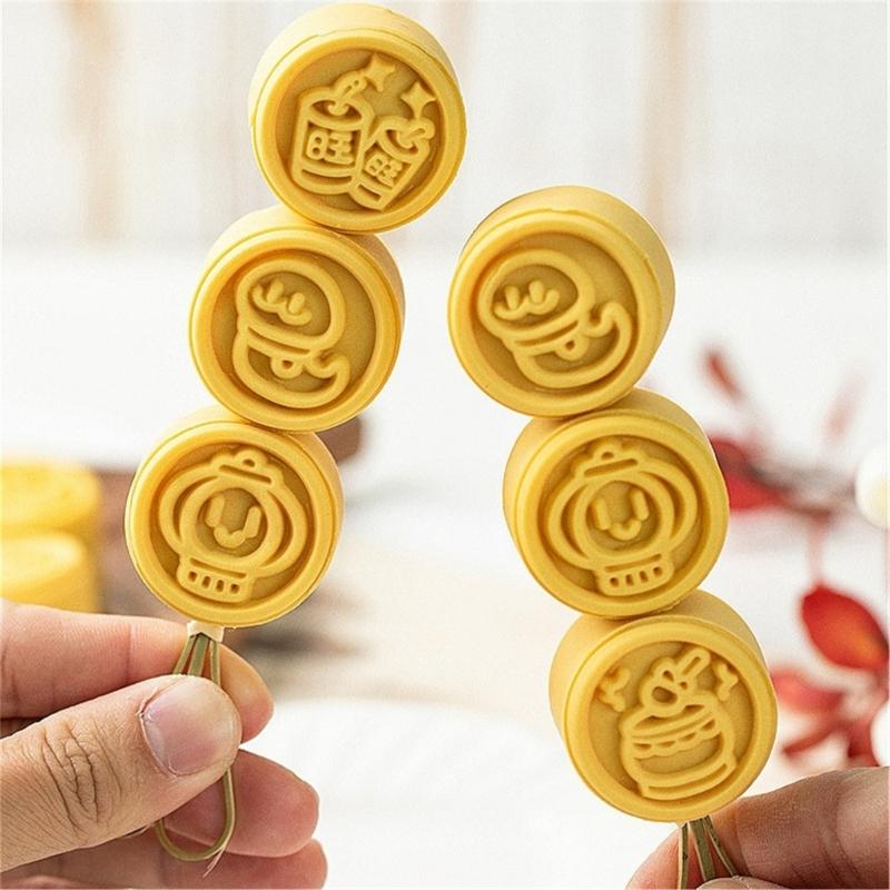Multipurpose Mooncakes Press Molds Elegant 3D Snake Shape Dessert Molds For Innovative And Luck New Year Treats