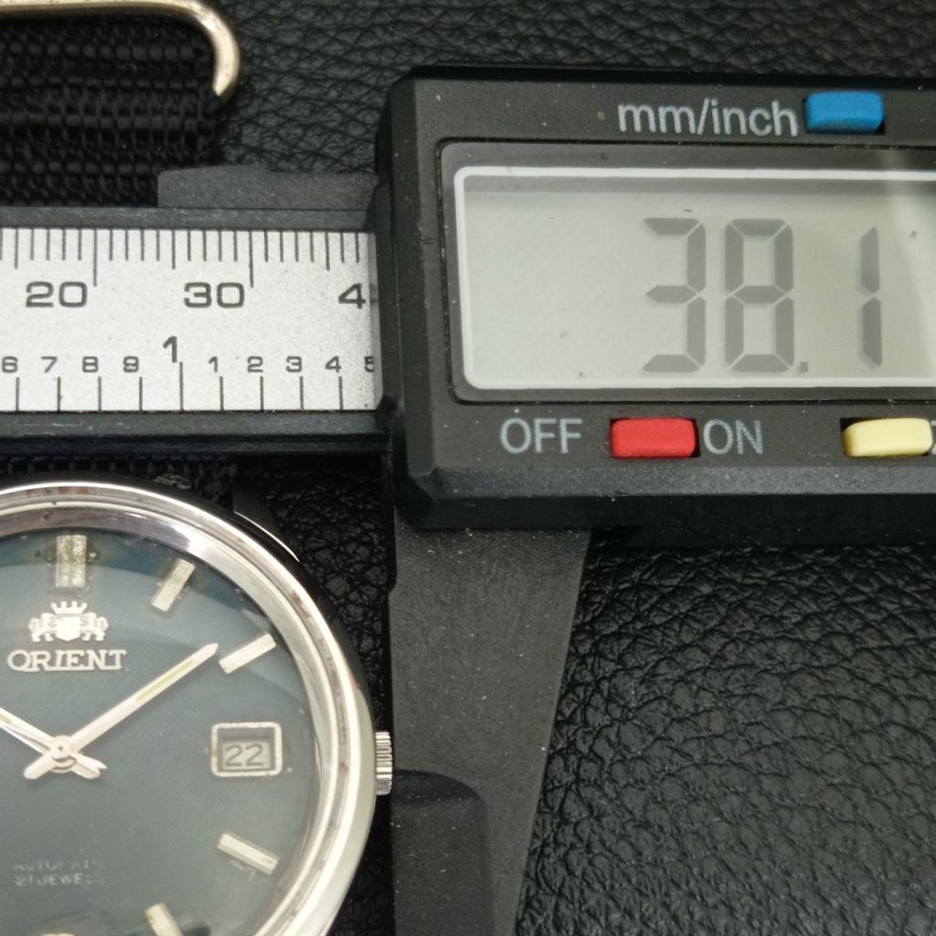 RARE VINTAGE ORIENT AUTOMATIC 46941 JAPAN MENS ORIGINAL DIAL WATCH A704812-1