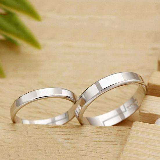 Minimalistisk unisex slät bandring i rostfritt stål för bröllop och förlovning