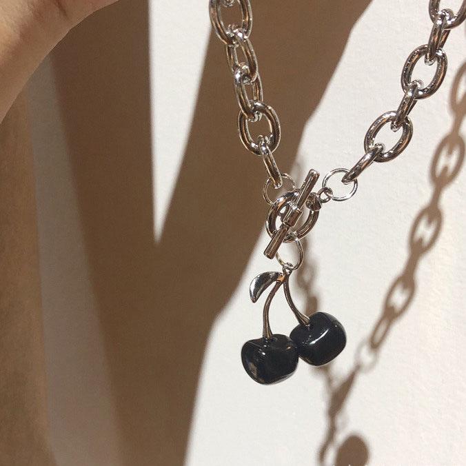 Black Cherry Necklace Female Tide Ins Hip-hop Titanium Clavicle Chain Cold Wind Accessories Choker