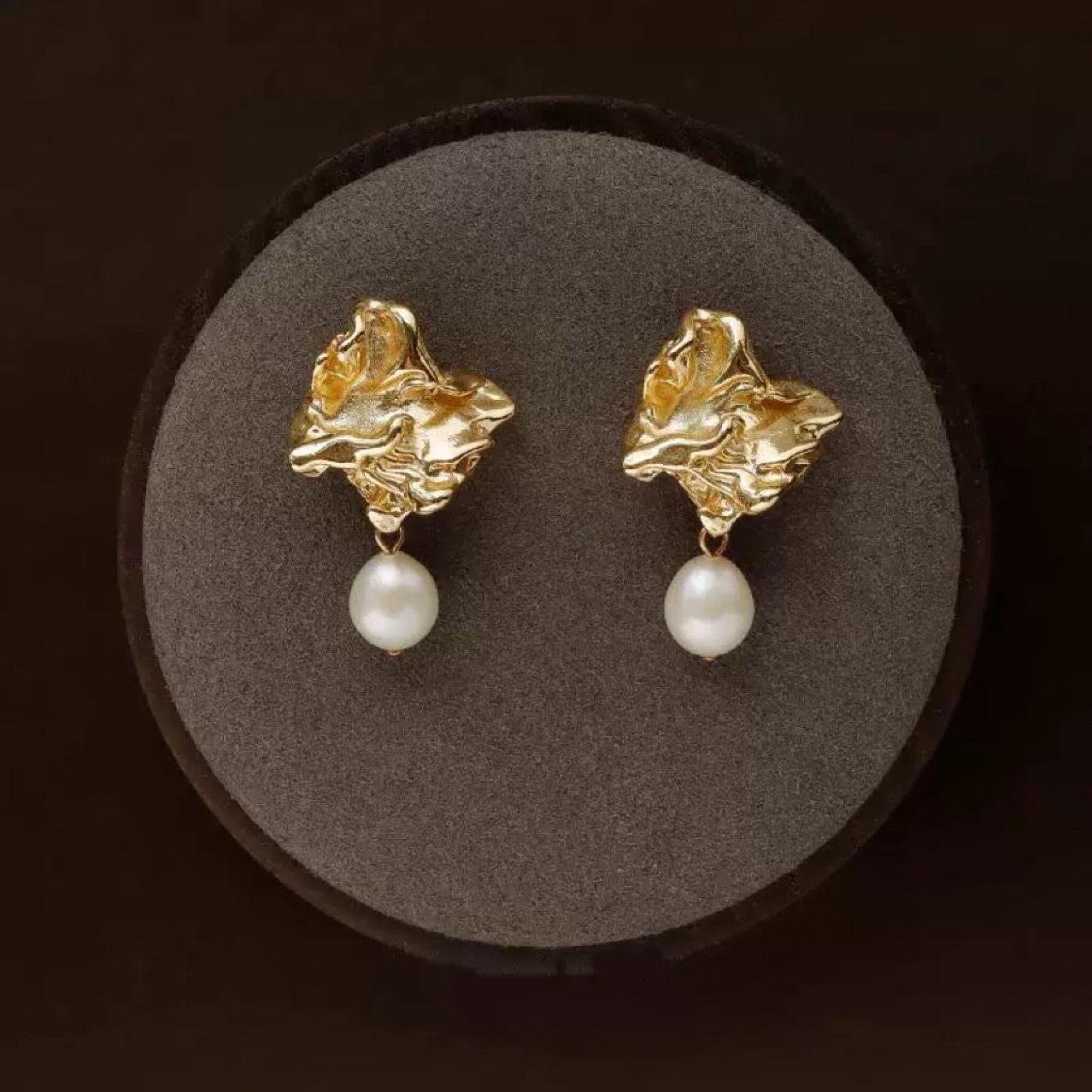 Преувеличенный дизайн натуральные пресноводные жемчужные барочные серьги-гвоздики женские легкие люксовые серьги нишевые серьги серебряная игла серьги Silver needle