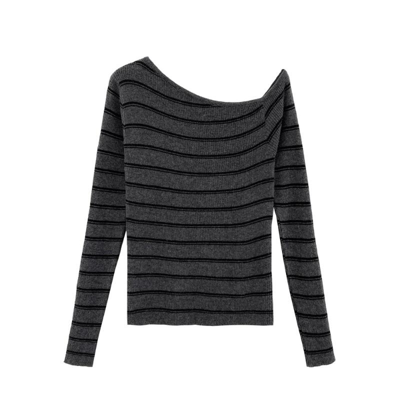 This Off-the-shoulder, Color-blocking Striped Long-sleeved Knitted Sweater Is A Slimming and Form-fitting Top for Women In Early Autumn