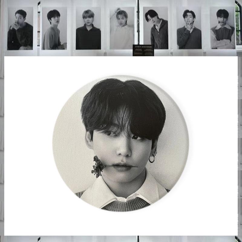 BTS JK & V Merchandise: Pop-up Badge, Brooch, Mirror Keychain, Pendant Pin. Badge
