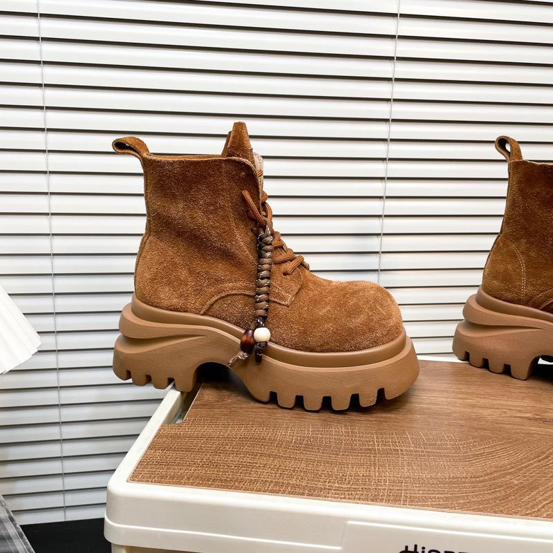 2025 Autumn New Retro Matte Leather Martin Boots Women's Shoes Platform Muffin Round Head Lace-up Locomotive Boots Short Boots Women