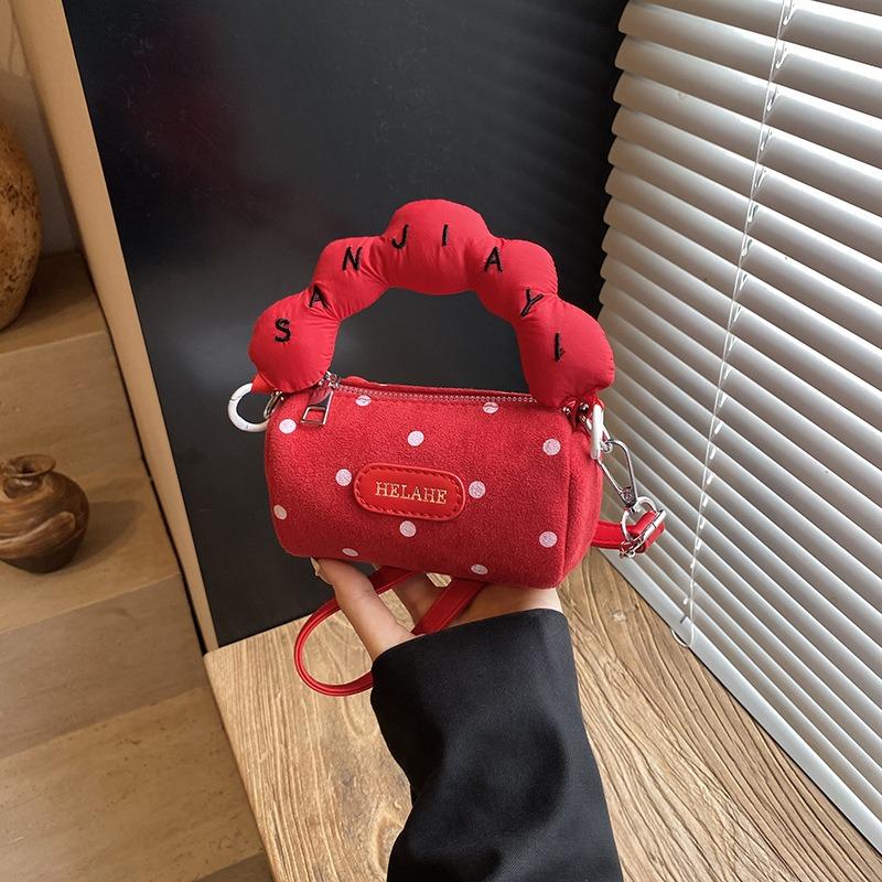 

Ретро мессенджер маленькая сумка женская новая осень и зима нишевая милая мини ручная сумка