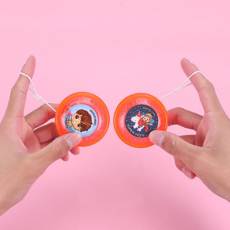 Children's LED Flashing Luminous Yo-yo - Electronic, Plastic, Pull String, Perfect Kindergarten Gift