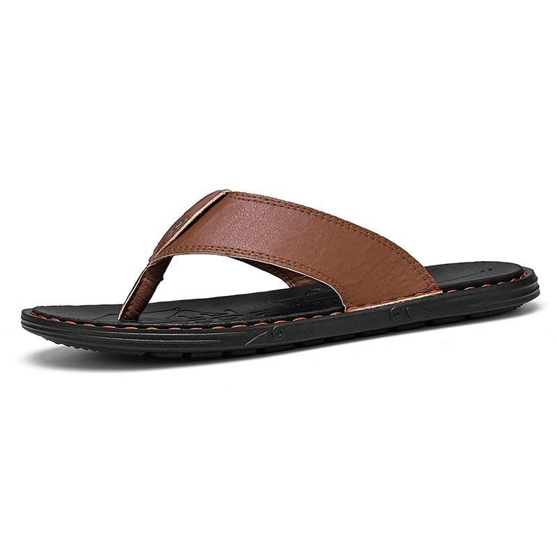 Handmade Leather Slippers Summer Fashion Men Flip Flops Outdoor Slippers Breathable Comfortable Men Flip-Flops Holiday Non Slip