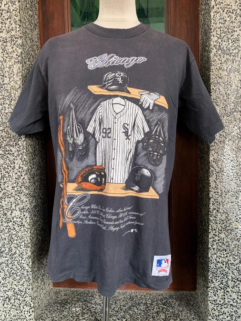 Vintage 90s Chicago White Sox MLB Nutmeg T shirt