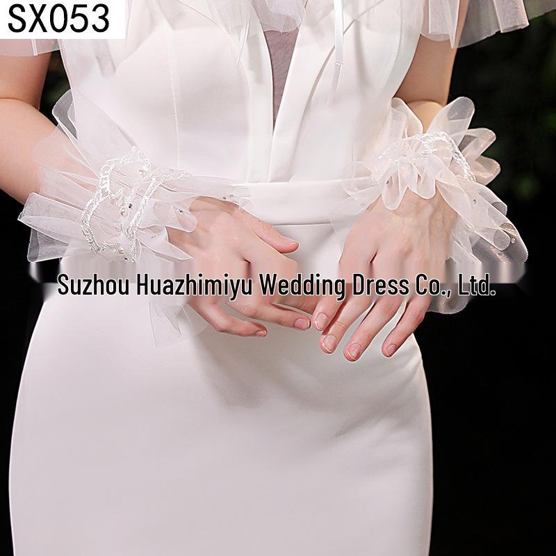 Elegant Pearl Bow Wedding Gloves - French Aesthetic for Bridal Portrait Styling