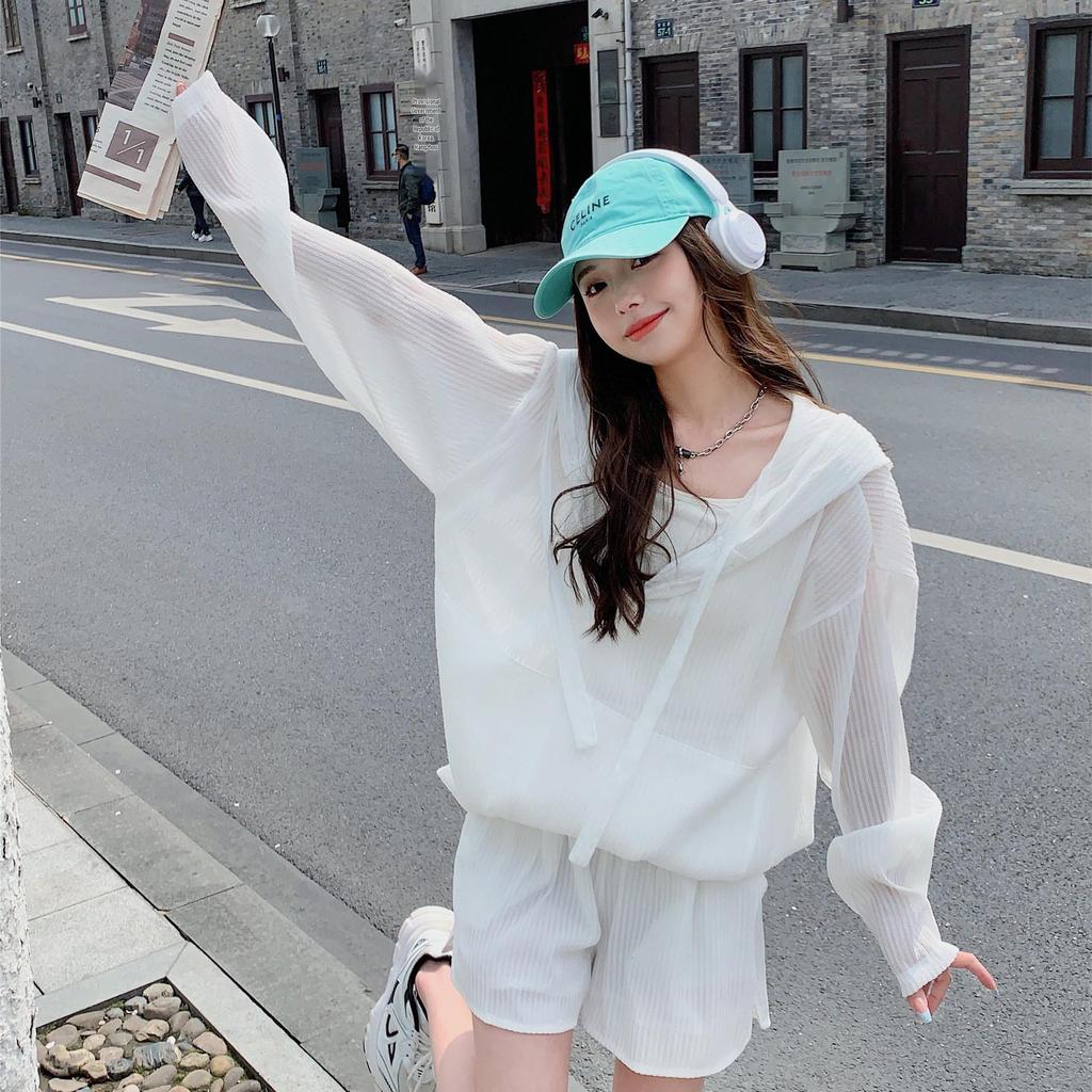 2025 Women's Summer Sun Protection: Loose White Hooded Long-Sleeve Top & Shorts Two-Piece Set