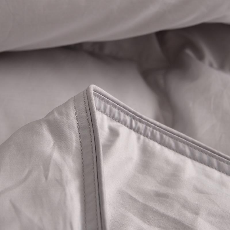 Single Layer Down Comforter Cover with Soft Silk Thin Encrypted Liner.