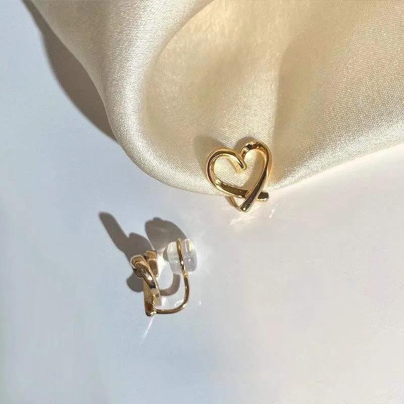 Fashion Simple Irregular Heart Ear Clips Women Girls No-Piercing Silicone Ear Stud Earrings Korean Earring Party Jewelry Gifts