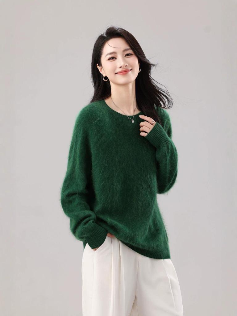 Women's Seamless Round Neck Sweater: 90% Wool, 5% Cashmere, 5% Silk.
