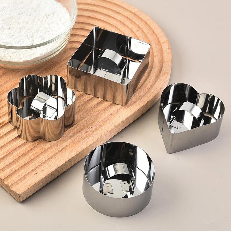 Edelstahl Kuchenform Set mit Ausdrücker: Runde, Herzförmige, Blumenförmige Formen für Mousse & Kekse