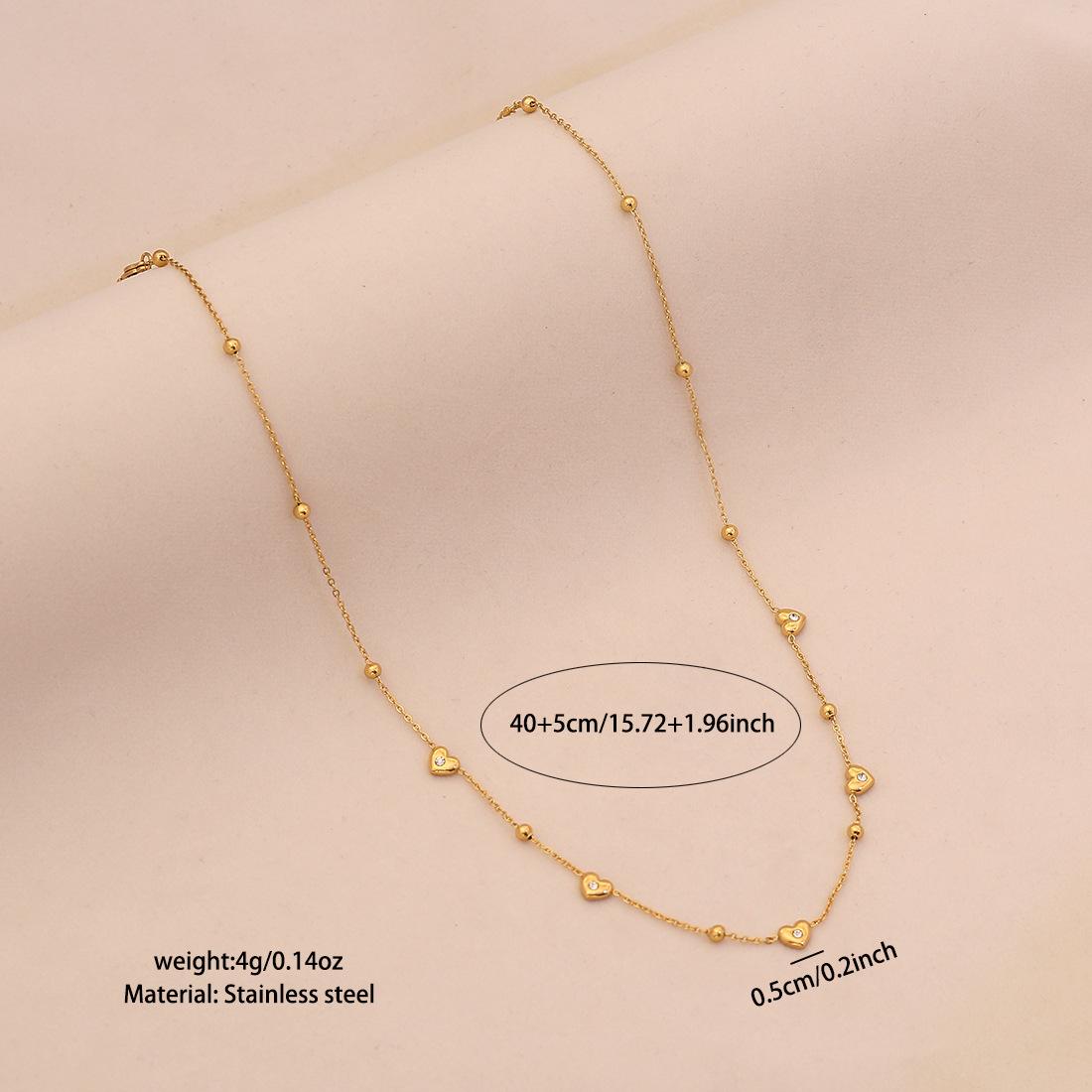 

European and American niche exquisite heart stainless steel clavicle chain, versatile commuter style design jewelry