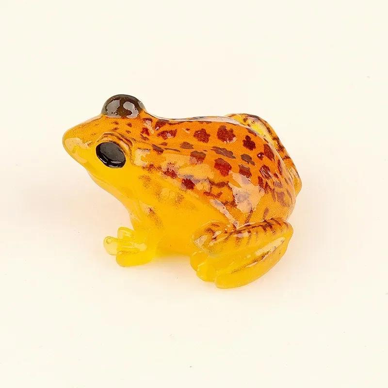 Mini Cartoon Frogs Figurines Miniatures Cute Kawaii Frog Artificial Resin Micro-landscape for Garden Flowerpot Decor Ornaments