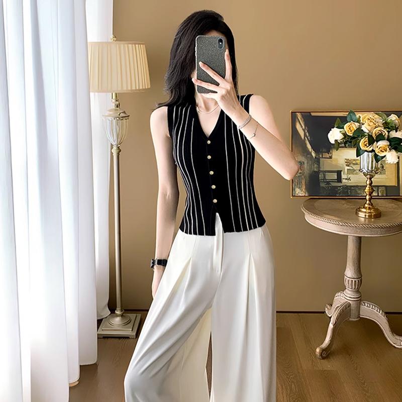 Summer Retro Striped V-Neck Sleeveless Single-Breasted Knitted Vest For Women