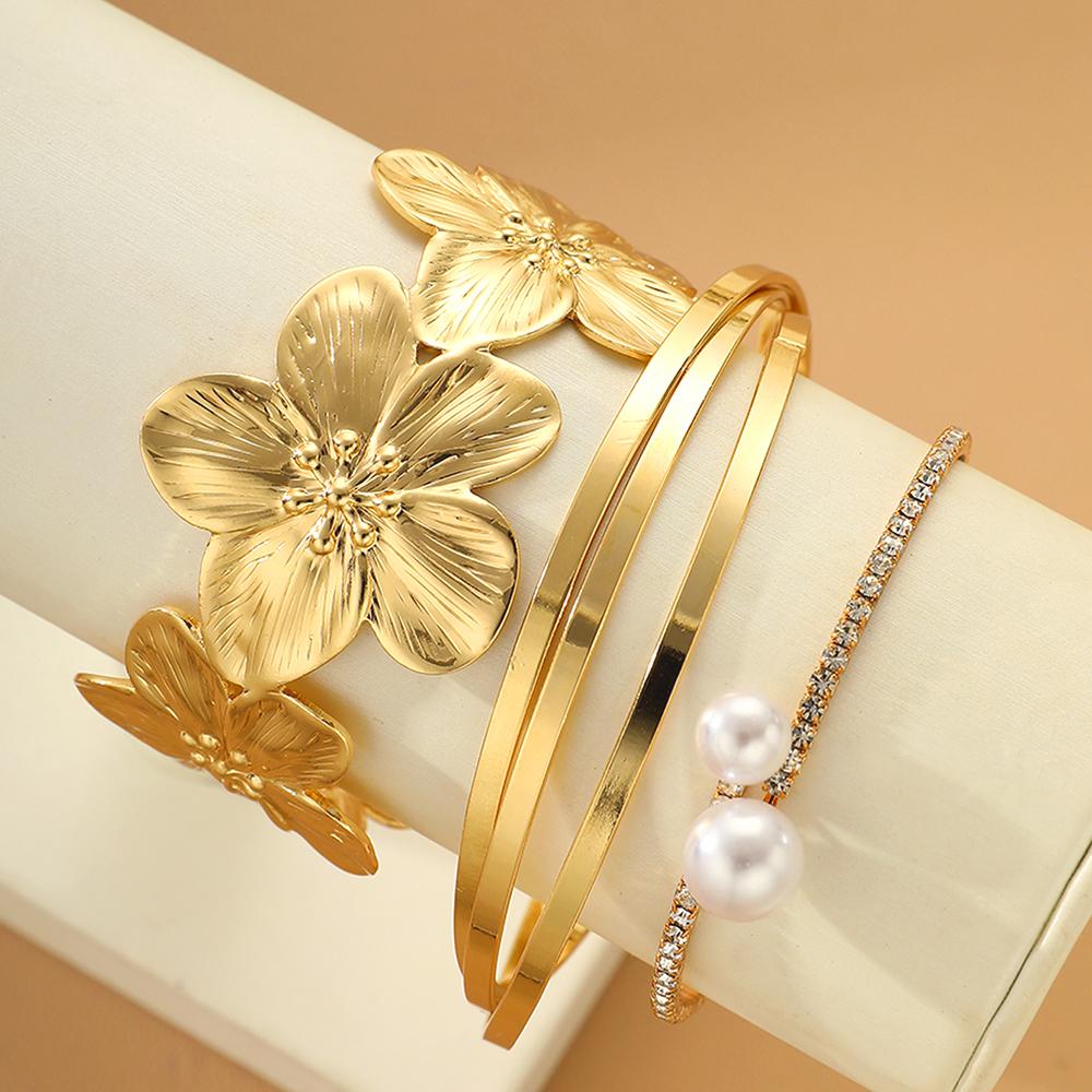 3er Set Boho Blume Perle Zirkon Anhänger Armreif Set für Damen Mode Elegant Minimalistisch Gedreht Breit Armbänder Feiertags Alltags Schmuck