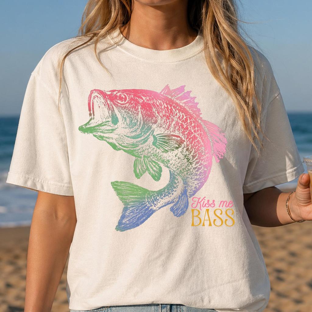 Comfort Colors Retro Bass Shirt, Trendy Summer Fish Tee, Kiss Me Bass Graphic T shirt, Women Fishing Shirt, Angler Gift