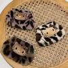 Cute Fresh and Sweet Kitty Leopard Print Coin Purse Plush Carry Bluetooth Headphone Bag KT Cat Makeup Bag Storage Bag