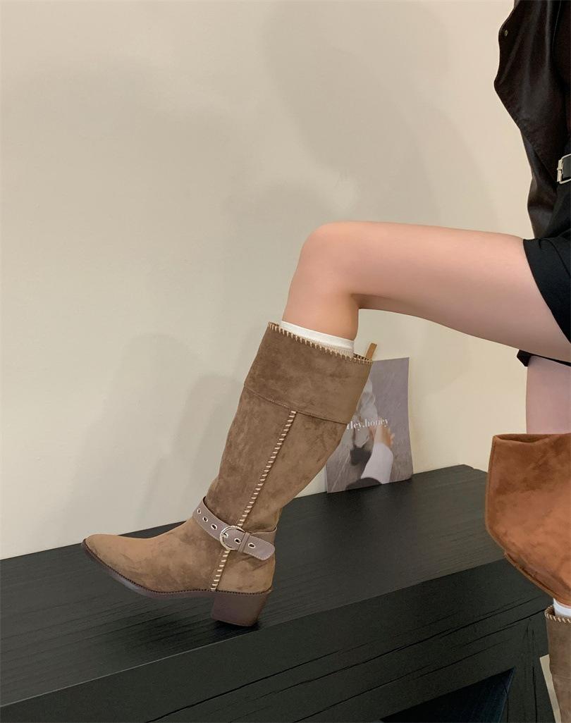 

2025 новые ретро коричневые на толстом каблуке ковбойские сапоги с широким голенищем полусапоги с острым носком замшевые короткие сапоги женские рыцарские сапоги женские сапоги 39 верблюд