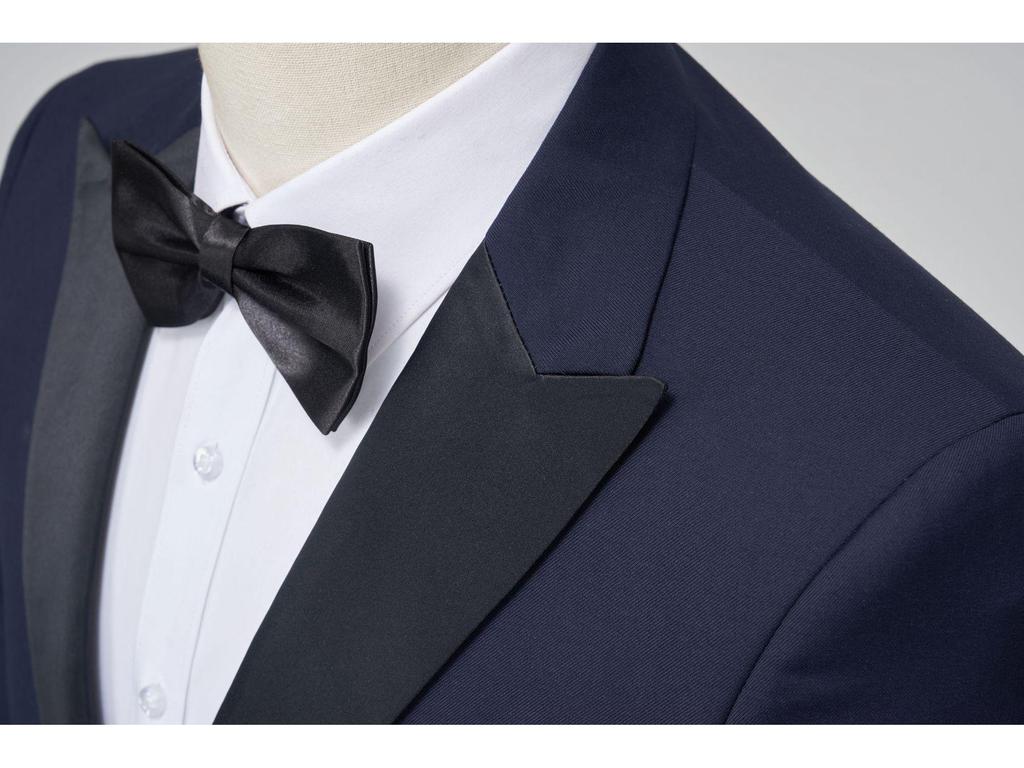 Pánský slim fit smokingový oblek na svatby a formální události