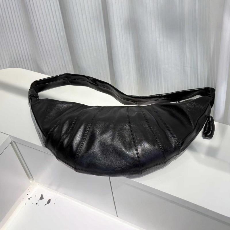 New soft leather pleated dumpling bag shoulder bag, fashionable commuting, women's bag versatile niche light luxury bag
