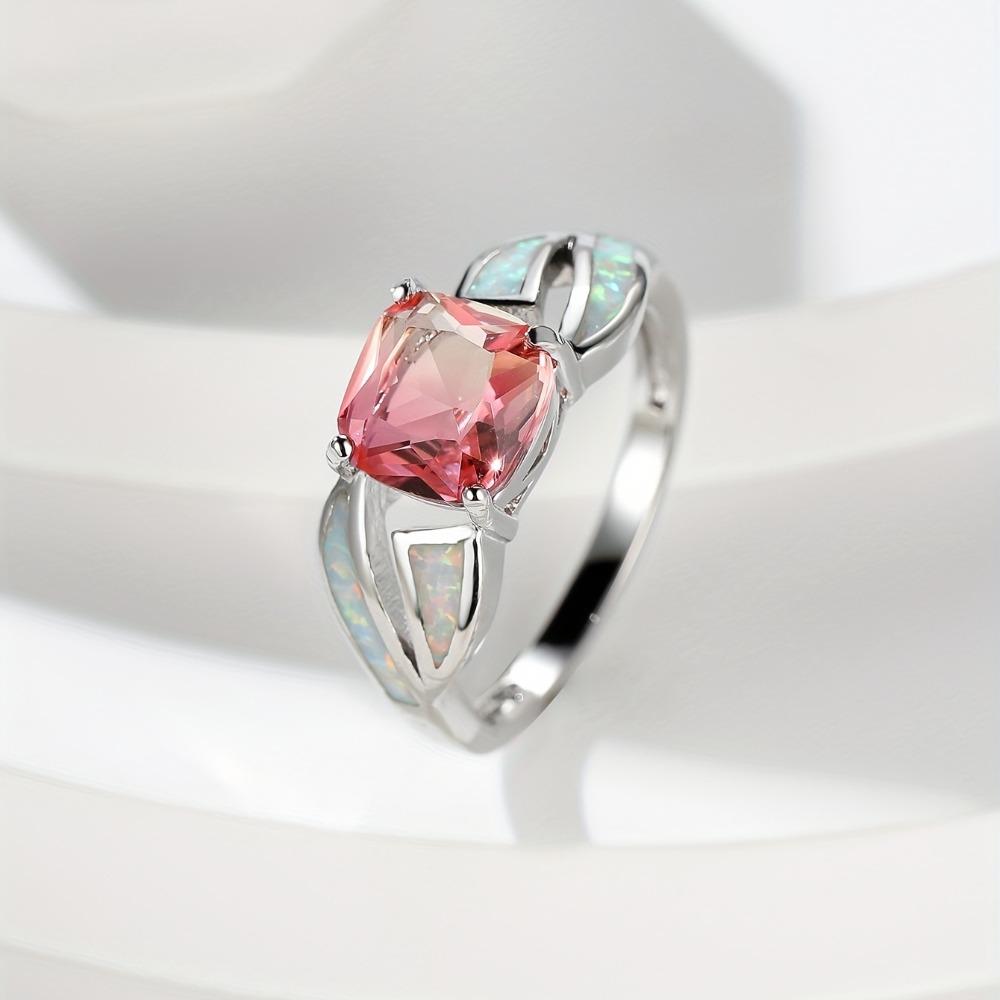 

Европейские и американские модные кольца Преувеличенная роскошь Горячо продаваемые кольца No. 10