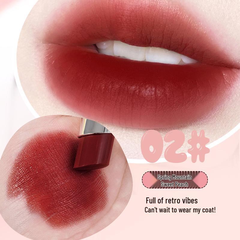 

Hydrating Solid Lip Gloss: Mirror Finish, Non-Drying, Versatile Lipstick for Autumn & Winter Whitening. Perfect for Students.