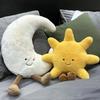 Adorável Sorriso Rosto Branco Lua Sol Amarelo Pelúcia Recheado Bonito Desenho Animado Clima Brinquedo de Pelúcia para Decoração de Quarto de Criança Sofá Almofada