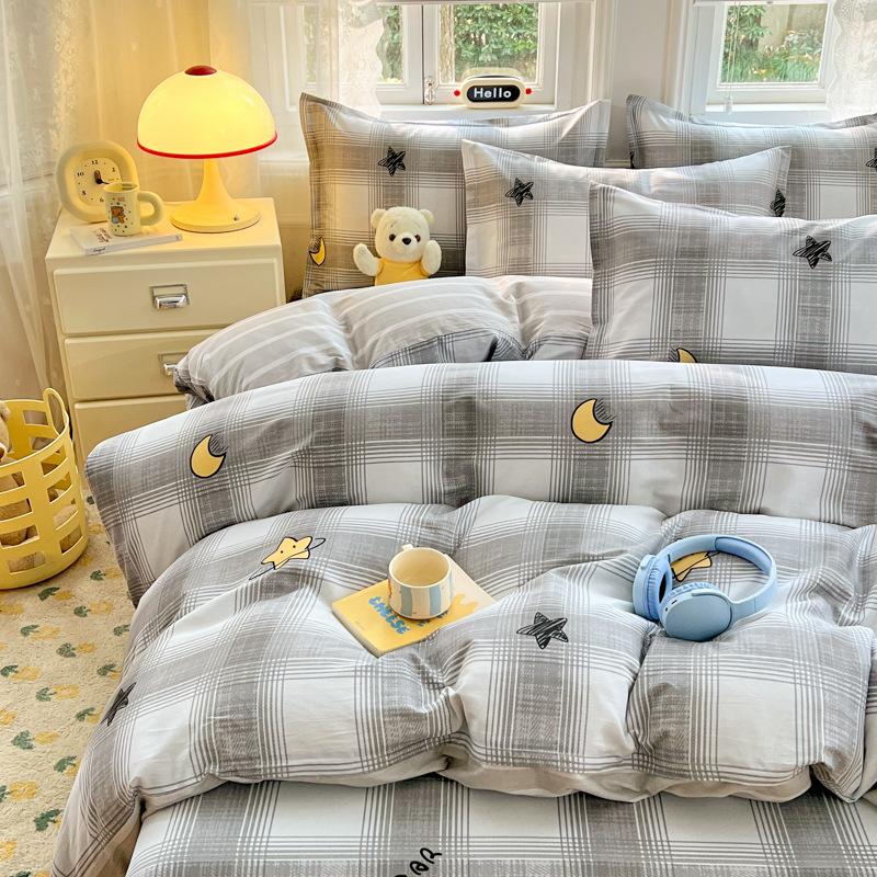 Bedding Four-piece Set Cotton Bed Sheet Quilt Cover Pillowcase