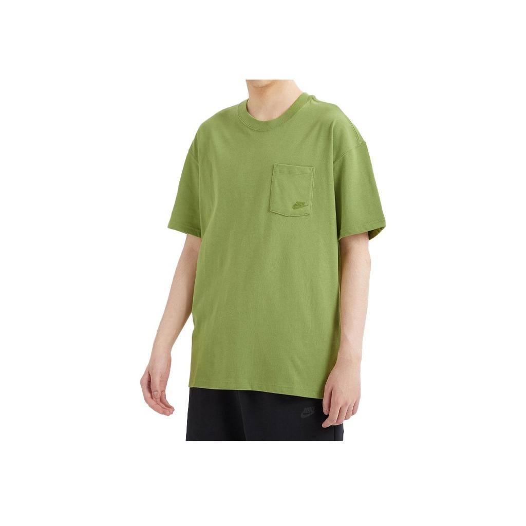 Nike Sportswear Chest Pocket Solid Short Sleeve T-Shirt Men Tops Green DD0500-318
