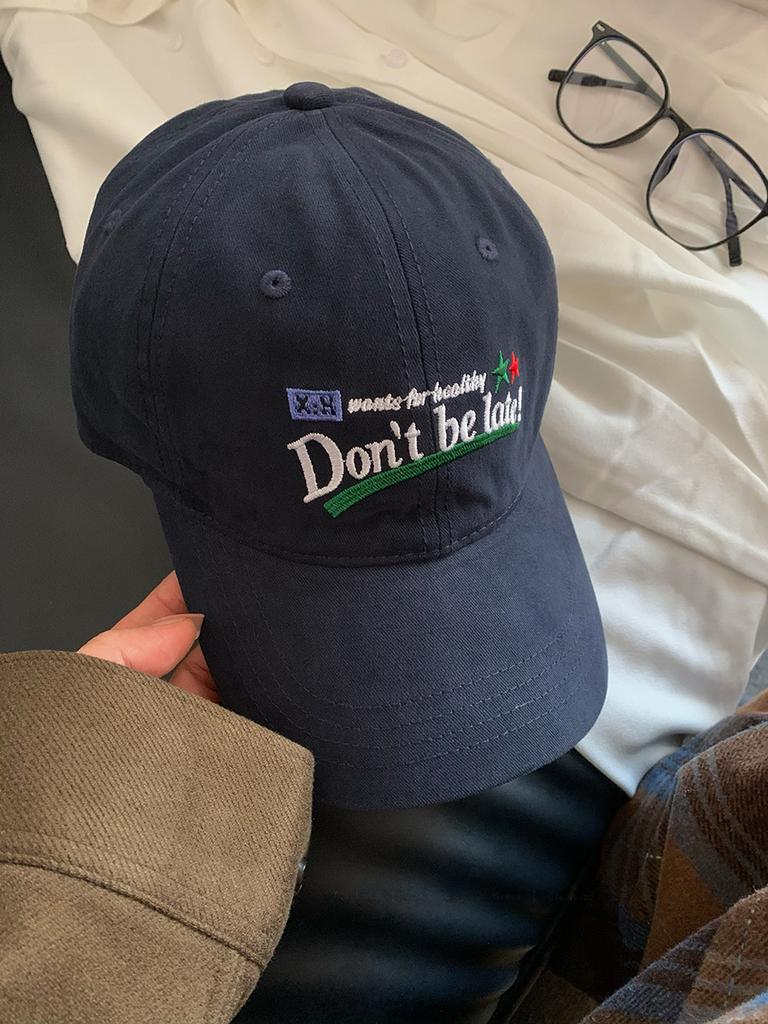 Fashion Hat American retro trend cap women's new big head circumference letter baseball cap face small versatile sun hat