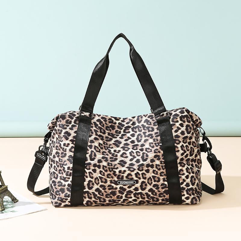 Large Capacity Women's Sports Fitness Bag Leopard Print Design Weekender Overnight Bag Portable Business Travel Bag