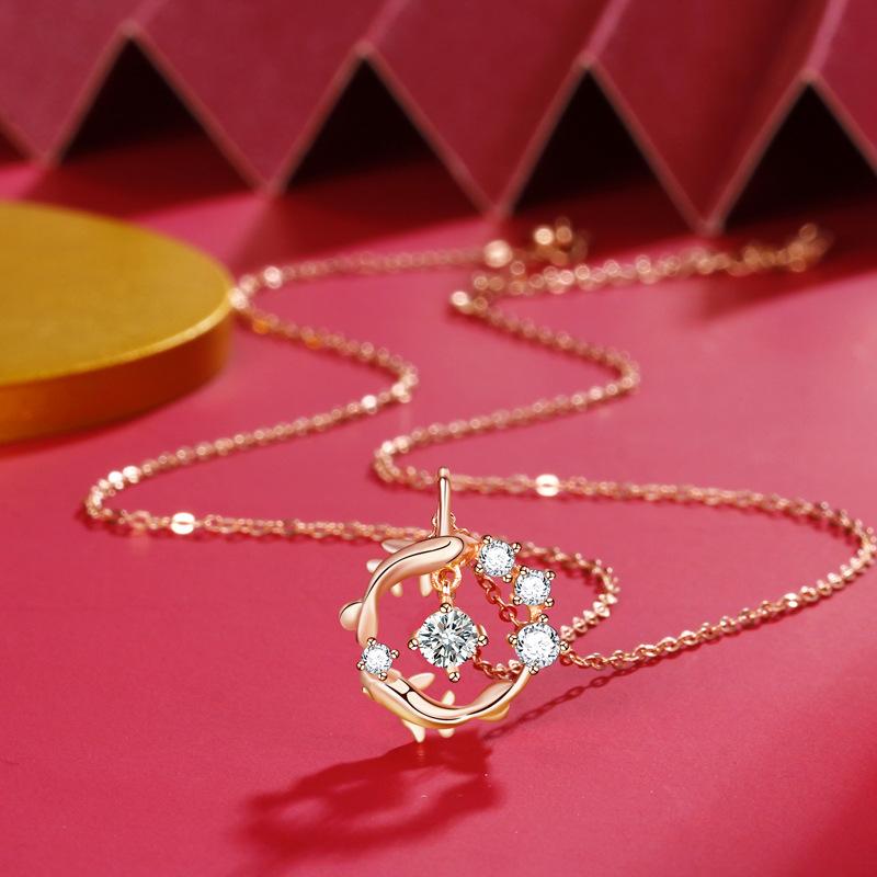 Boa sorte colar de carpa design de nicho feminino senso maré nacional novo chinês peixe você acompanha colar mulheres