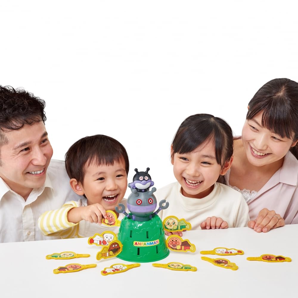 Anpanman Baikinman and Dadandan's Thrilling Anpan Punch!