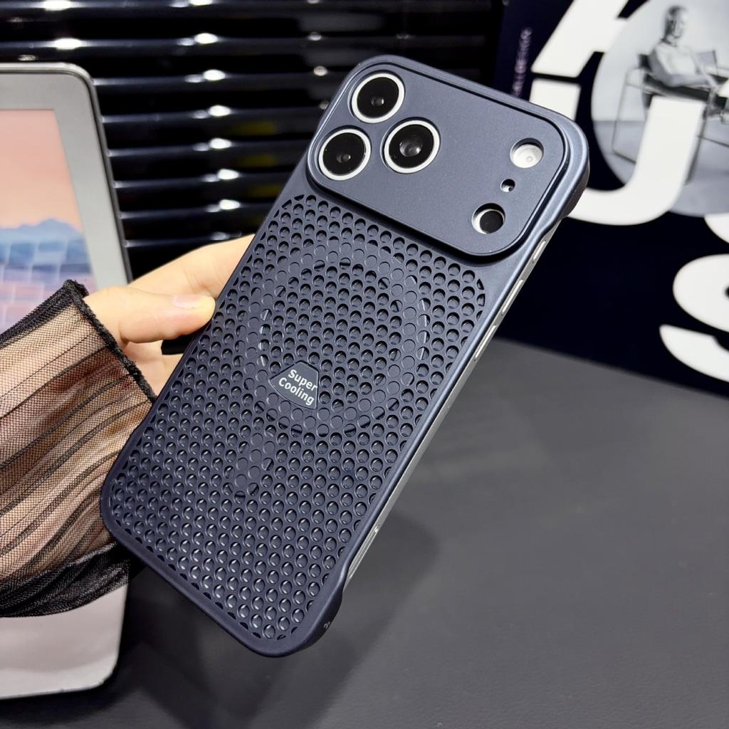 Ultra-thin borderless heat dissipation and breathable mobile phone case is suitable for iPhone17promax Apple 16pm fine hole honeycomb network