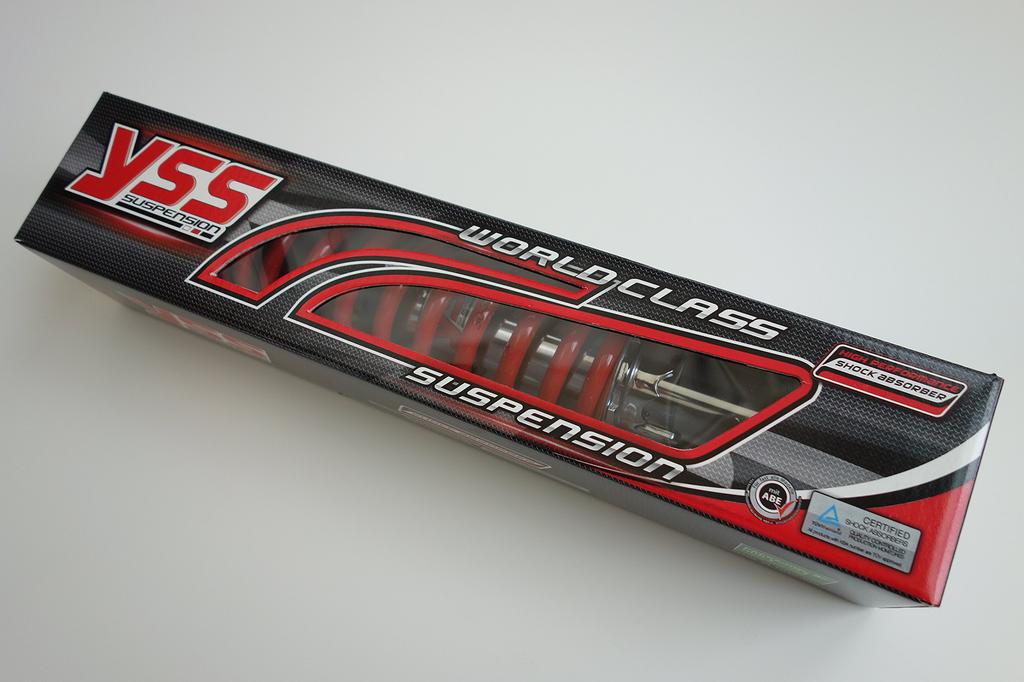 YSS Rear Suspension for Address Spring V125/G/S, Chrome/Red, 5-Stage Preload, V125-315-RED