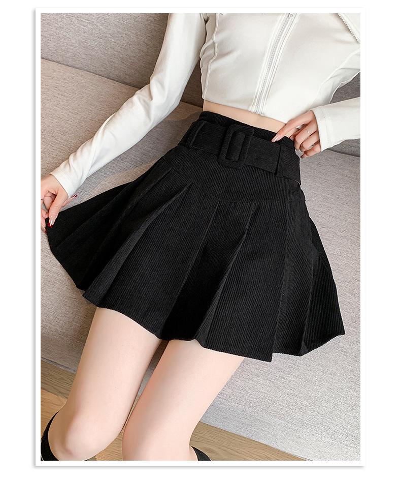High-Waisted Pleated Chenille A-Line Skirt for Tall Women - Anti-Exposure, Corduroy, Short, Suitable for Spring and Autumn.