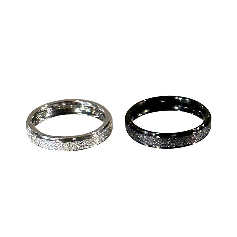 

‘2Pcs Fashion Shiny Geometric Couple Ring For Men Women Exquisite Daily Versatile Black White Ring Jewelry Accessories Gifts