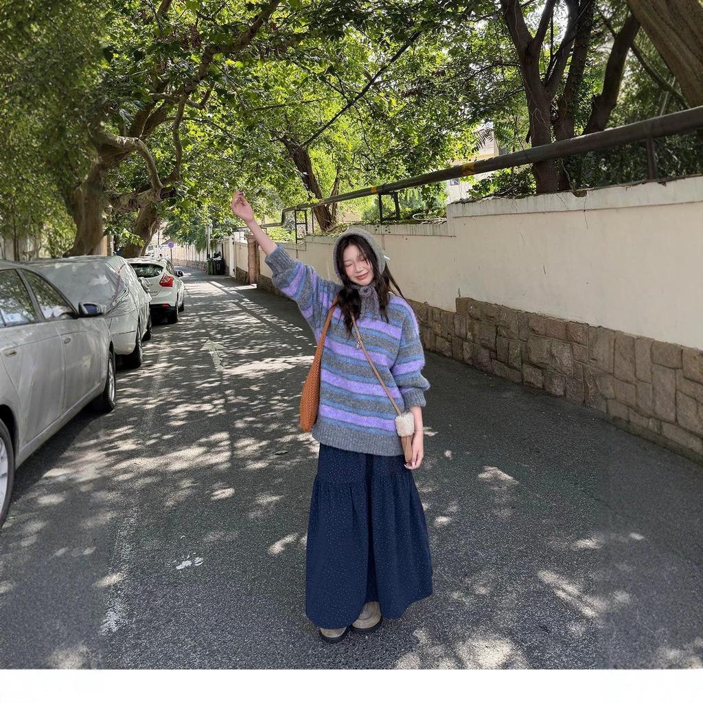 Women's Korean Retro Striped Knit Top - Soft & Versatile for Autumn/Winter 2026