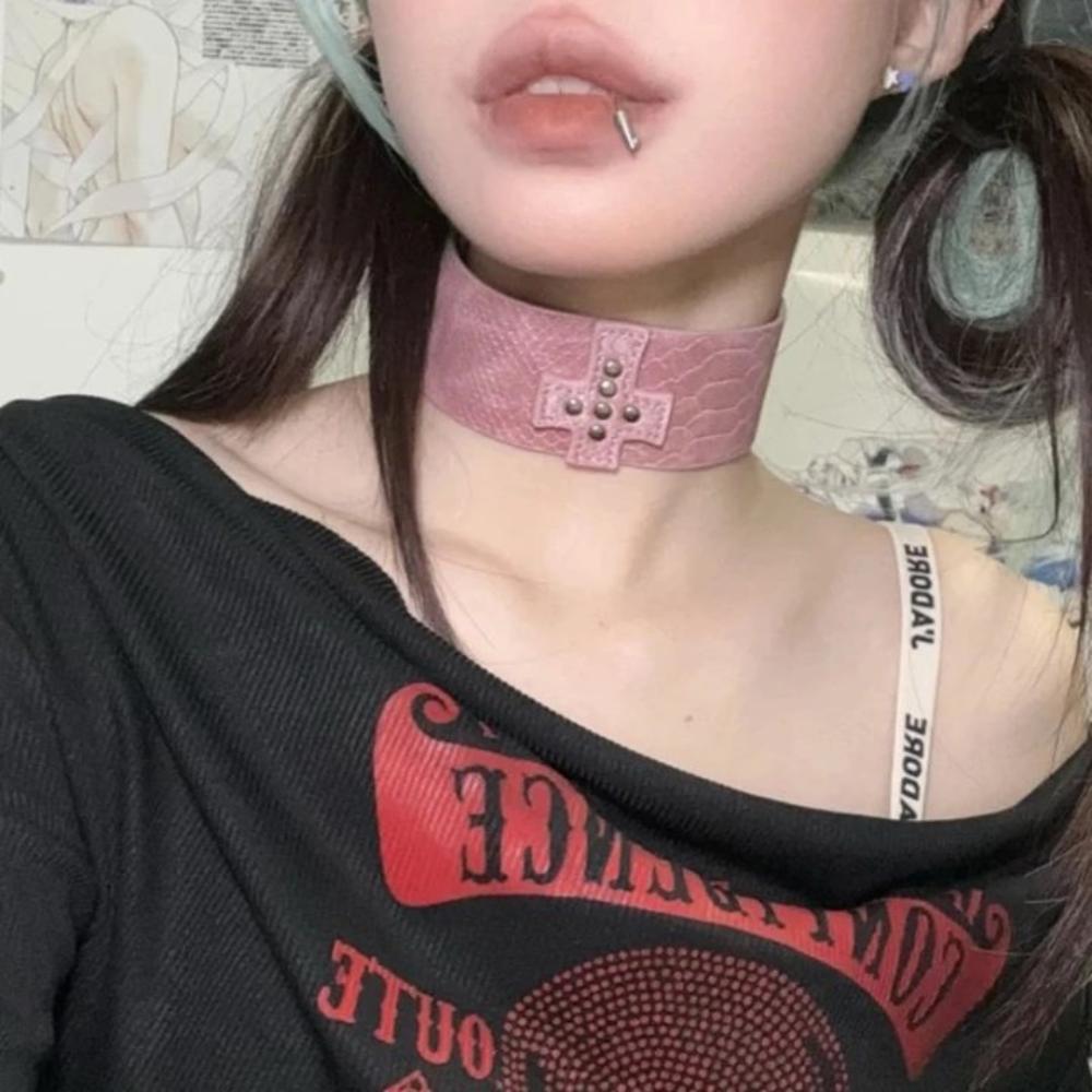 

Punk Leather Cross Choker Harajuku Grunge Rock Collar Creative Pink Choker Necklace Subculture