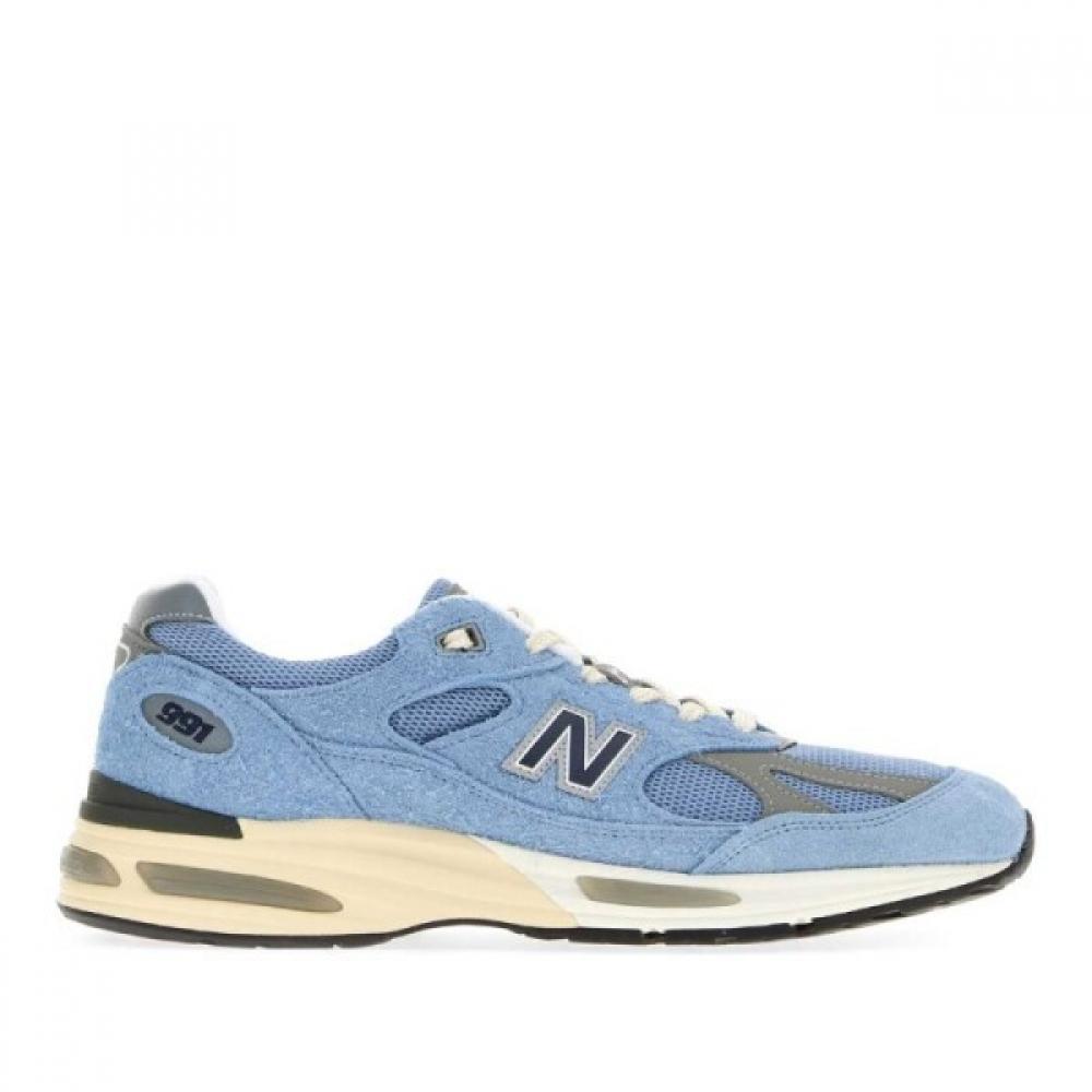 

New Balance 991v2 Sneakers Light Blue Suede And Mesh US7.5