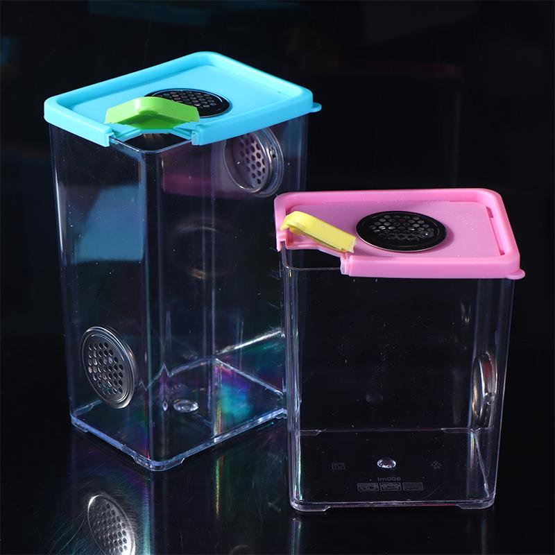 Spider and Mantis Breeding Case made of Transparent Acrylic; Ideal Habitat for Reptiles and Insects