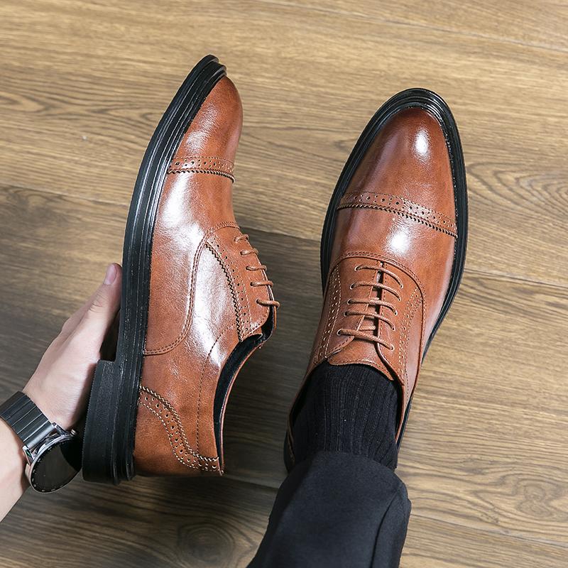 Luxury Gentleman's Business Leather Shoes Formal Dress Shoes Office Oxford Brand Brogue Shoes Lace-up Triple Joint Point-toe Hot