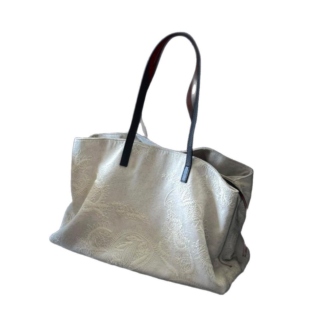 Tote Bag, Women's Bag, Relaxed Style, Commuting Bag, Pillow Bag